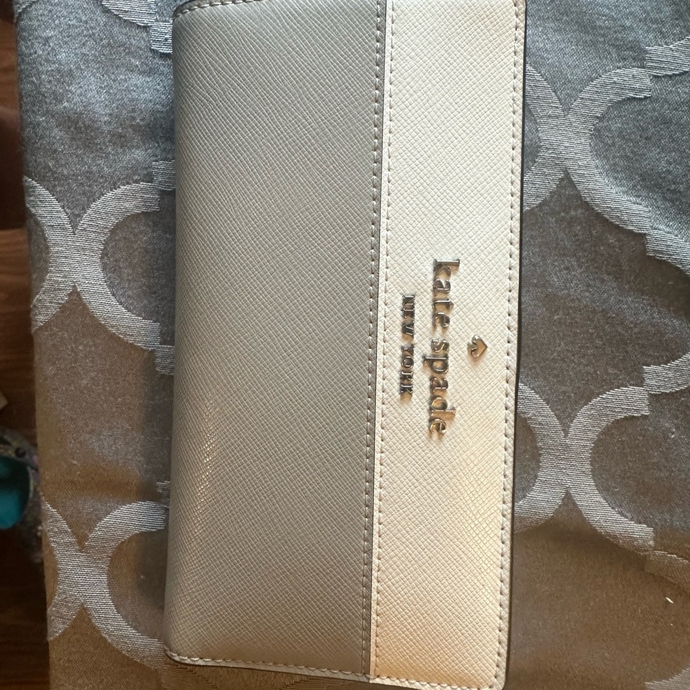 Kate spade Staci wallet